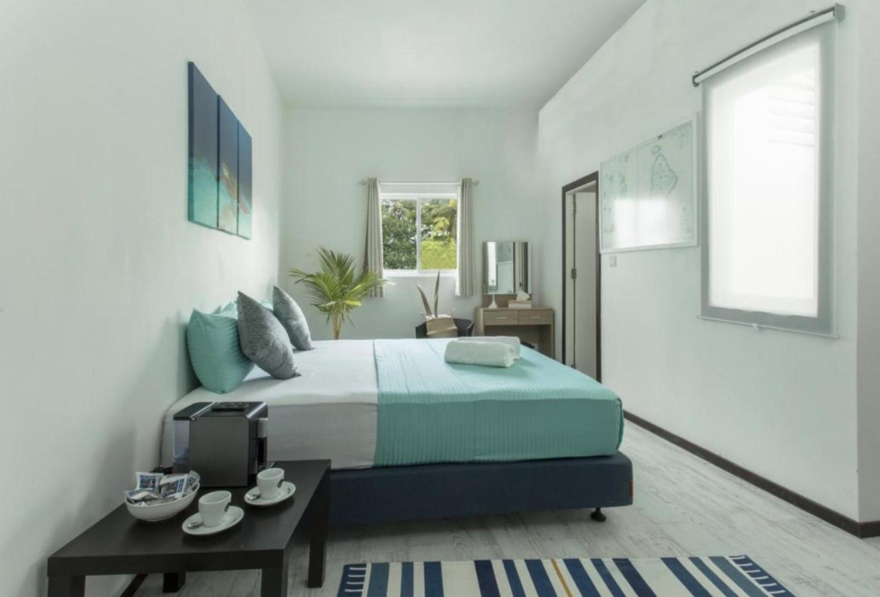 Surf Yoga Camp Hotell Thulusdhoo Eksteriør bilde