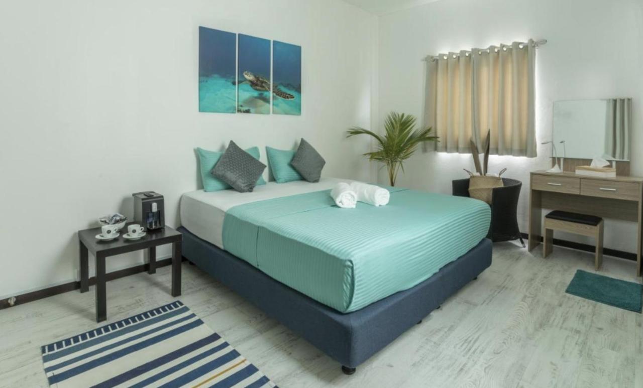 Surf Yoga Camp Hotell Thulusdhoo Eksteriør bilde