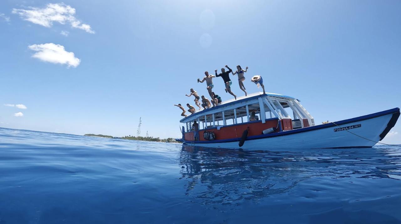 Surf Yoga Camp Hotell Thulusdhoo Eksteriør bilde