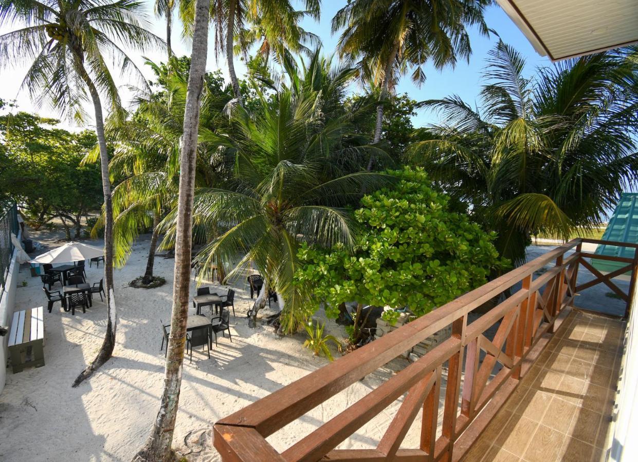 Surf Yoga Camp Hotell Thulusdhoo Eksteriør bilde
